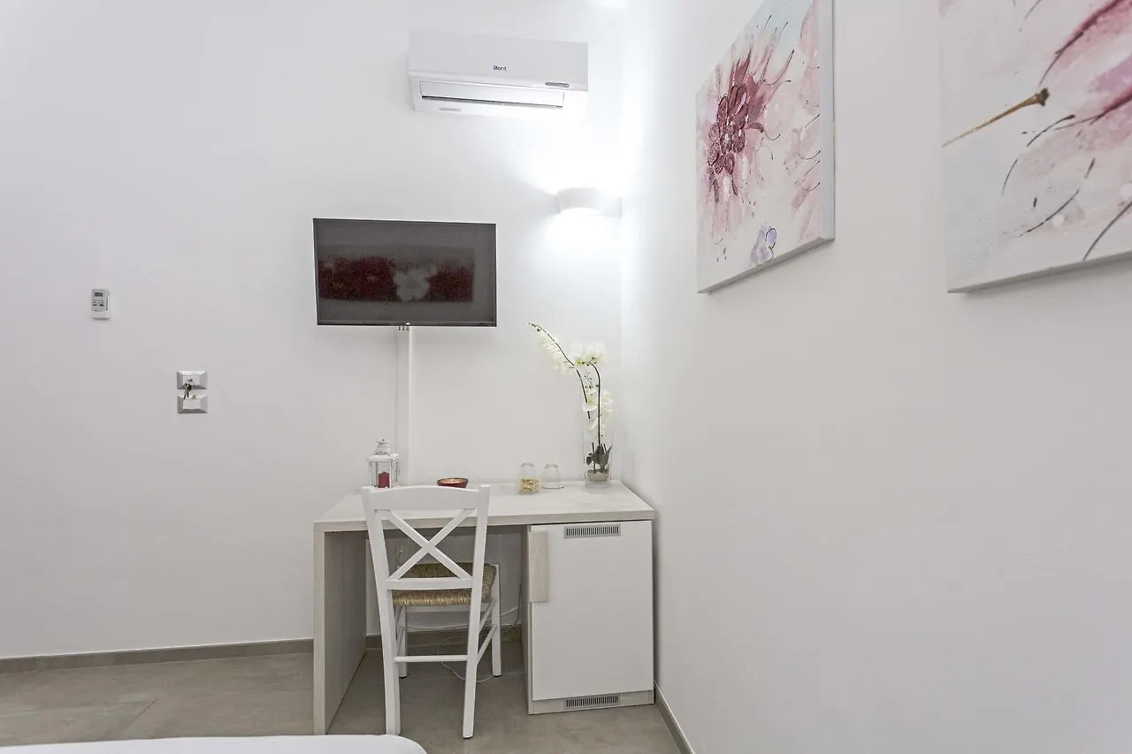 Bed and Breakfast La Loggia Dei Rayno Lecce 2*,  Italien