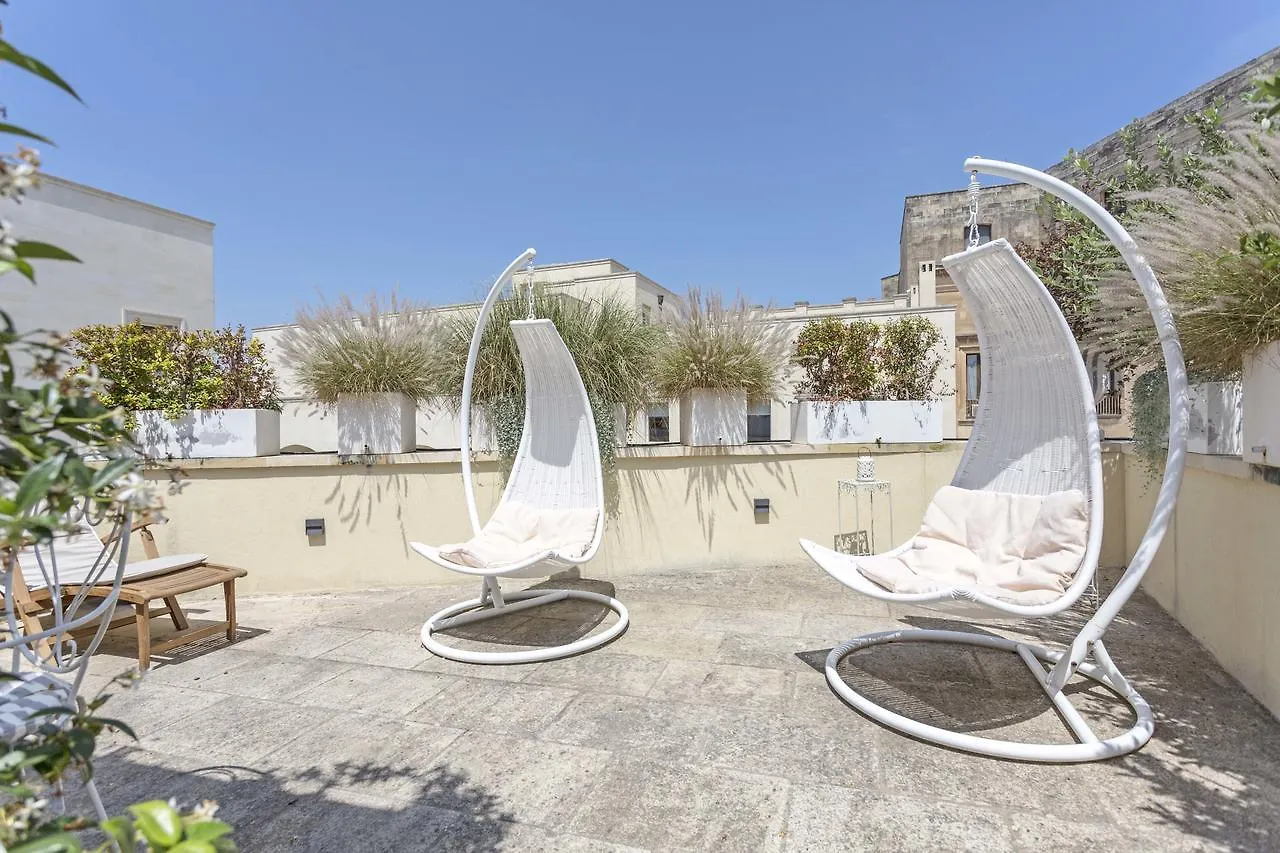 Bed and Breakfast La Loggia Dei Rayno Lecce Frühstückspension